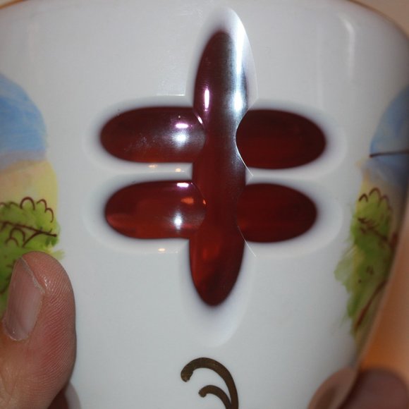 BOHEMIAN MOSER CZECH WHITE CASED CUT TO RED GLASS VASE SCENIC HAND PAINTED - Picture 7 of 9